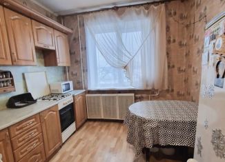 Продаю двухкомнатную квартиру, 55 м2, Куровское, Коммунистическая улица, 50