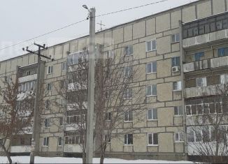 Продажа 1-комнатной квартиры, 35.7 м2, Артёмовский, улица Полярников, 31