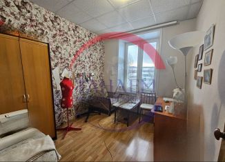 Продам 2-комнатную квартиру, 55.4 м2, Междуреченск, Коммунистический проспект, 4