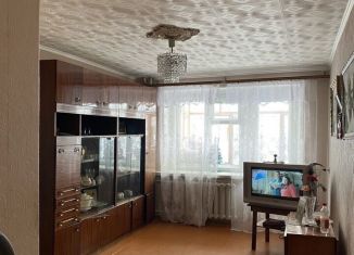 Продается трехкомнатная квартира, 53 м2, Татарстан, Столичная улица, 17