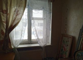 Продается двухкомнатная квартира, 40 м2, Татарстан, улица Матросова, 15