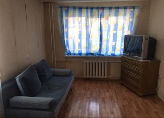 Сдаю однокомнатную квартиру, 32 м2, Екатеринбург, Невьянский переулок, 1, Невьянский переулок