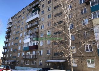 Продается двухкомнатная квартира, 42.7 м2, Вольск, Саратовская улица, 33