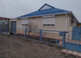 Продается дом, 108.2 м2, Астраханская область, Школьная улица