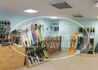 Продам помещение свободного назначения, 42.7 м2, Губаха, проспект Ленина, 29