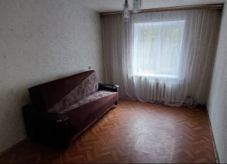 Сдается в аренду 2-комнатная квартира, 56 м2, Киржач, улица Павловского