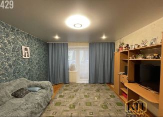 Продается трехкомнатная квартира, 60.4 м2, Свердловская область, микрорайон Зелёный Бор-2, 36