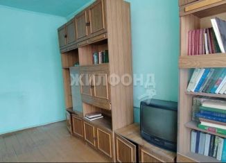 Продажа трехкомнатной квартиры, 56.9 м2, Томская область, Зелёная улица, 36