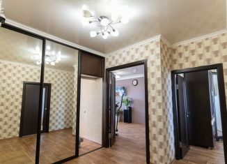Продается трехкомнатная квартира, 70 м2, Астрахань, 2-я Зеленгинская улица, 1к3