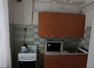 Сдается в аренду 1-ком. квартира, 30 м2, Лобня, Спортивная улица, 3к3