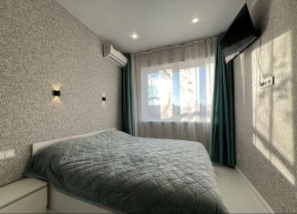 Сдается в аренду квартира студия, 20 м2, Сочи, улица Конституции СССР, 50, микрорайон Макаренко