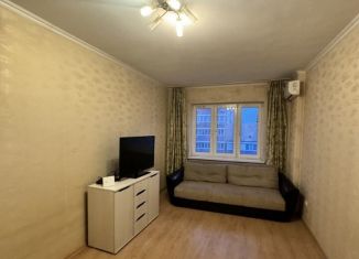 Продаю 1-комнатную квартиру, 38 м2, Краснодар, улица Петра Метальникова, 7, ЖК Инсити