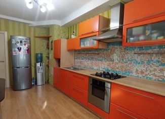 Продается 2-комнатная квартира, 60 м2, Ростовская область, улица Мильчакова, 45