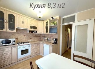 Продается трехкомнатная квартира, 74.1 м2, Ленинградская область, деревня Горбунки, 38