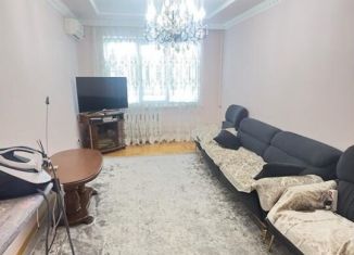 Продам 3-комнатную квартиру, 70 м2, Карачаево-Черкесия, улица Космонавтов, 82