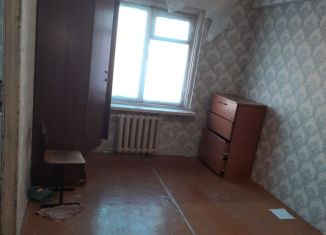 Продам однокомнатную квартиру, 30 м2, Красноярск, улица Корнетова, 4