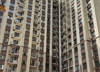 Продам 1-комнатную квартиру, 44 м2, Махачкала, Ленинский район, улица Ахмата-Хаджи Кадырова, 128