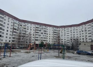 Продажа трехкомнатной квартиры, 63 м2, Балаково, Степная улица, 86