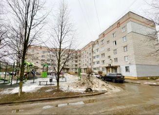 Продается 1-ком. квартира, 35.5 м2, Ярославская область, Октябрьская улица, 14