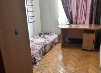 Сдача в аренду комнаты, 12 м2, Москва, улица Приорова, 3, район Коптево