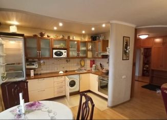 Продам 3-ком. квартиру, 65 м2, Москва, Ставропольская улица, 36