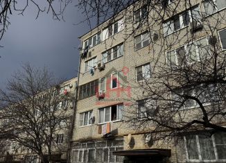 Продается двухкомнатная квартира, 48 м2, станица Ессентукская, улица Гагарина