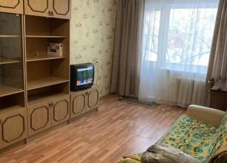 Сдам 1-ком. квартиру, 30 м2, Железногорск, Школьная улица, 50А