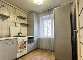 Продам 2-ком. квартиру, 44 м2, Миасс, проспект Автозаводцев, 6