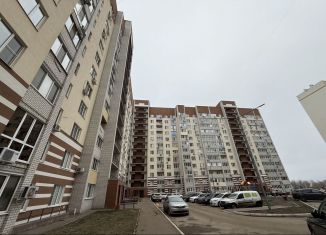 Продам 2-комнатную квартиру, 56.4 м2, Саратовская область, улица имени Александра Кривохижина, 4