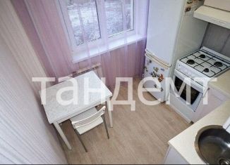 Продажа 1-ком. квартиры, 31 м2, Омск, улица Мамина-Сибиряка, 15, Советский округ