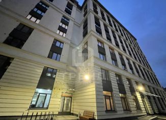 Продажа двухкомнатной квартиры, 42.4 м2, Санкт-Петербург, набережная Чёрной речки, 3к2, метро Чёрная речка