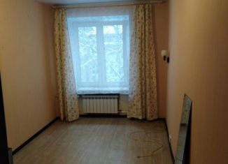 Продается 2-ком. квартира, 42 м2, Гатчина, Солнечный переулок, 4