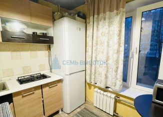 Продается 3-комнатная квартира, 50.5 м2, Москва, Севанская улица, 9к3, станция Царицыно