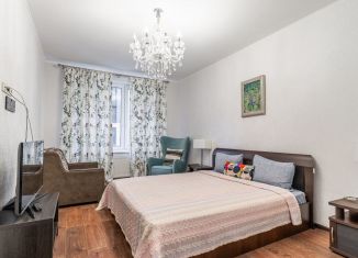 Сдаю 2-ком. квартиру, 70 м2, Санкт-Петербург, Кременчугская улица, 9к2, муниципальный округ Лиговка-Ямская