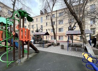 Продам трехкомнатную квартиру, 70 м2, Ростов-на-Дону, Буйнакская улица, 4, Пролетарский район