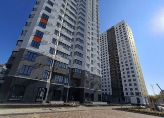 Продажа трехкомнатной квартиры, 81.1 м2, Самара, улица Санфировой, 101, метро Спортивная