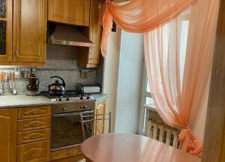 Сдаю 2-комнатную квартиру, 50 м2, Городец, улица Речников, 4А