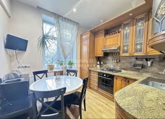 Продам 3-комнатную квартиру, 81 м2, Москва, улица Самеда Вургуна, 1, район Аэропорт