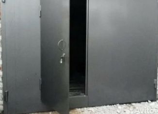 Продаю гараж, 30 м2, Добрянка, гаражно-строительный кооператив Каскад, 34