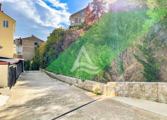 Продам земельный участок, 4 сот., село Лазурное, улица Слуцкого