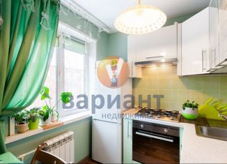 Продается 3-ком. квартира, 61 м2, Омск, улица Масленникова, 9В