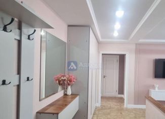 Продаю 3-ком. квартиру, 87 м2, Тюмень, улица Павла Шарова, 7, Восточный округ