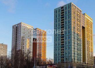 Продаю 3-ком. квартиру, 56 м2, Пермь, улица Луначарского, 99, Ленинский район