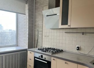 2-комнатная квартира в аренду, 50 м2, Москва, Большая Бронная улица, 29, метро Пушкинская