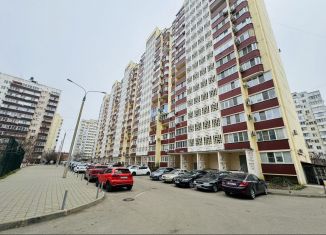 Продаю 2-комнатную квартиру, 66.1 м2, Краснодар, Рождественская набережная, 37, микрорайон Юбилейный