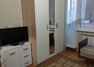 Сдам 1-ком. квартиру, 40 м2, Калужская область, Лесная улица, 27