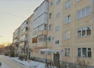 Продажа 1-ком. квартиры, 30 м2, Уфа, улица Калинина, 87