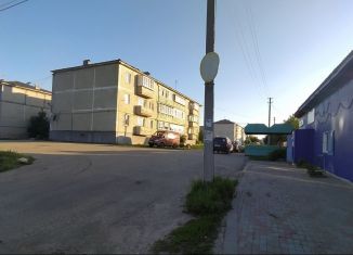 Продаю 1-комнатную квартиру, 32 м2, село Хомутинино, Уральская улица, 2