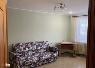 Сдается двухкомнатная квартира, 47.1 м2, Краснокамск, улица Орджоникидзе, 4А
