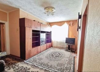 Продажа 3-ком. квартиры, 65 м2, Алейск, улица Ширшова, 2